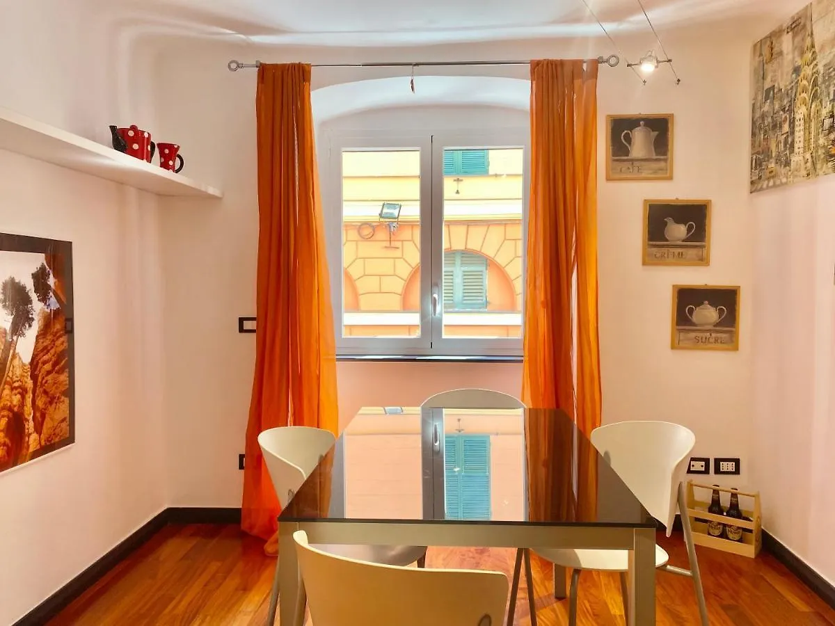 Casaviva - Comfy Central Bilo In Genova Italien